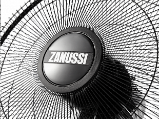 Вентилятор напольный Zanussi ZFF-907